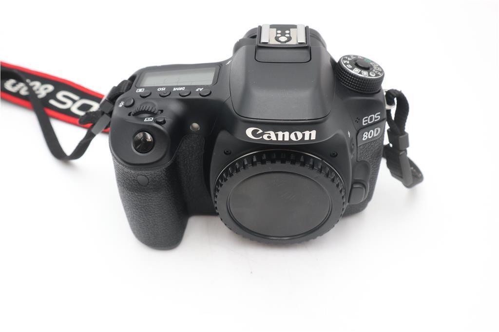 Canon 80D DSLR Camera 24.2MP Body Only, Shutter Count 12721, Very Good Cond.