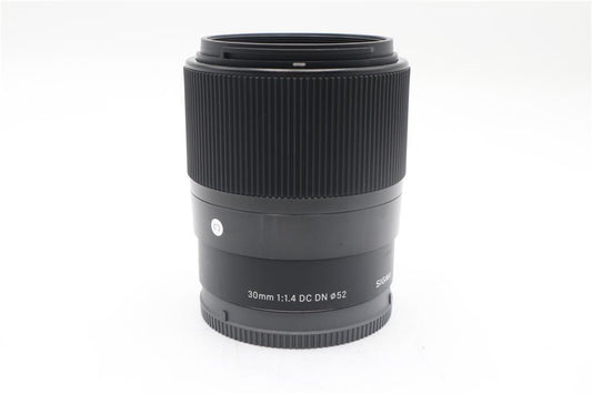 Sigma 30mm f/1.4 DC DN Contemporary for Sony E-Mount, Good Condition