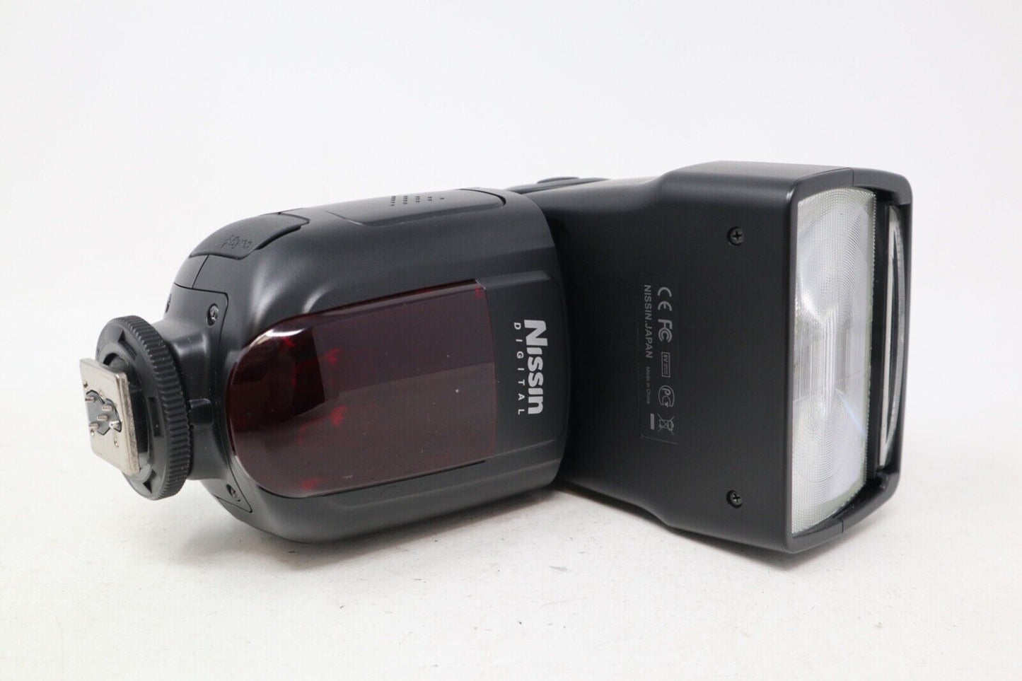 Nissin Di700 Flashgun For Nikon DSLR Camera, TTL , Active Interface Shoe