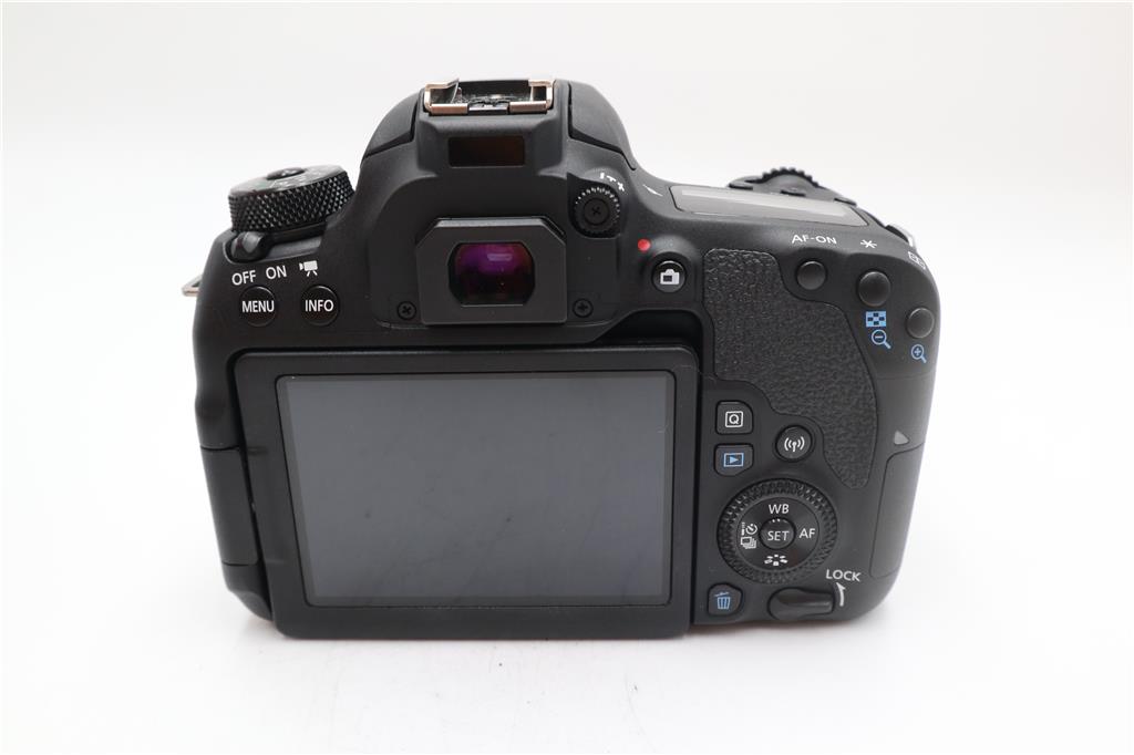 Canon 77D DSLR Camera 24.2MP Body Only, Shutter Count 5007, Good Condition