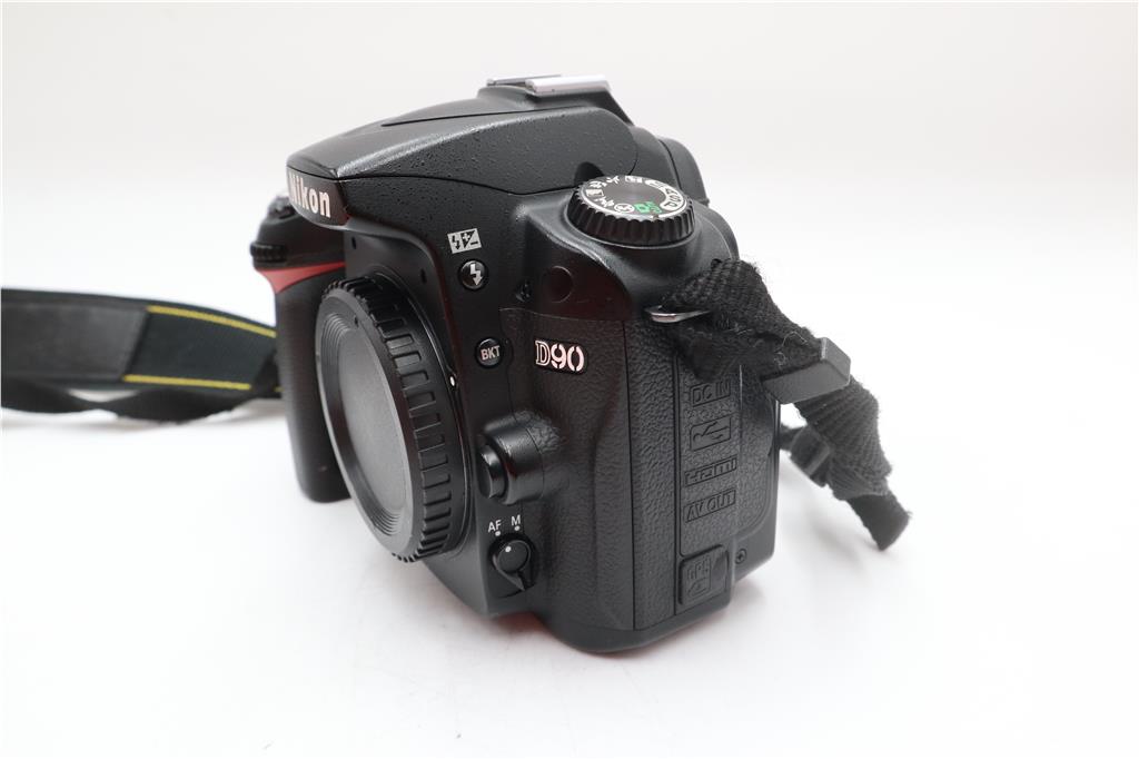 Nikon D90 DSLR Camera 12.3MP Body Only, Good Condition