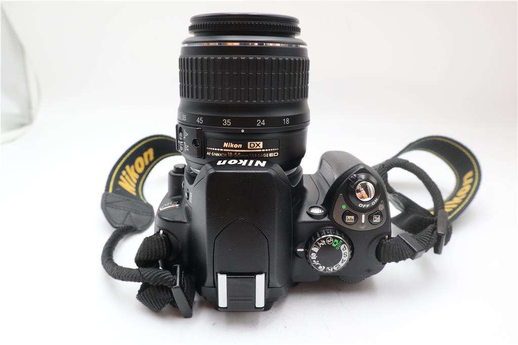 Nikon D40 Camera 6.1MP DSLR with 18-55mm, Shutter Count 22865, Good Condition